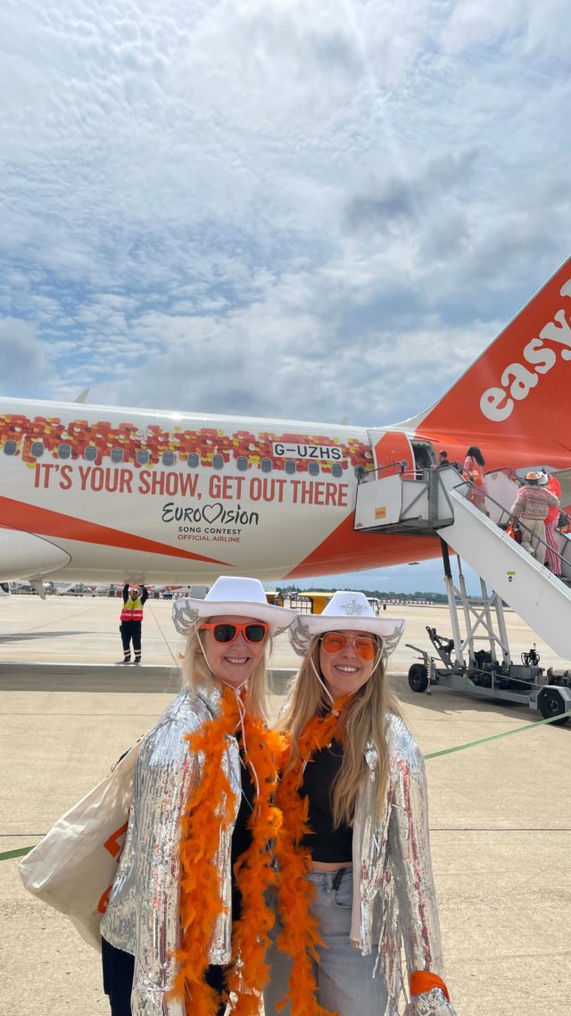 We had the best day yesterday with @easyjet on their @eurovision flight to Basel! Some juicy content for you to enjoy of Karen and Siobhan in their influencer era! Hosted by @houseofjohnson who was simply the ZEST!!!! 🧡🍊😂 #eurovision #easyjet #itsyourshowgetoutthere